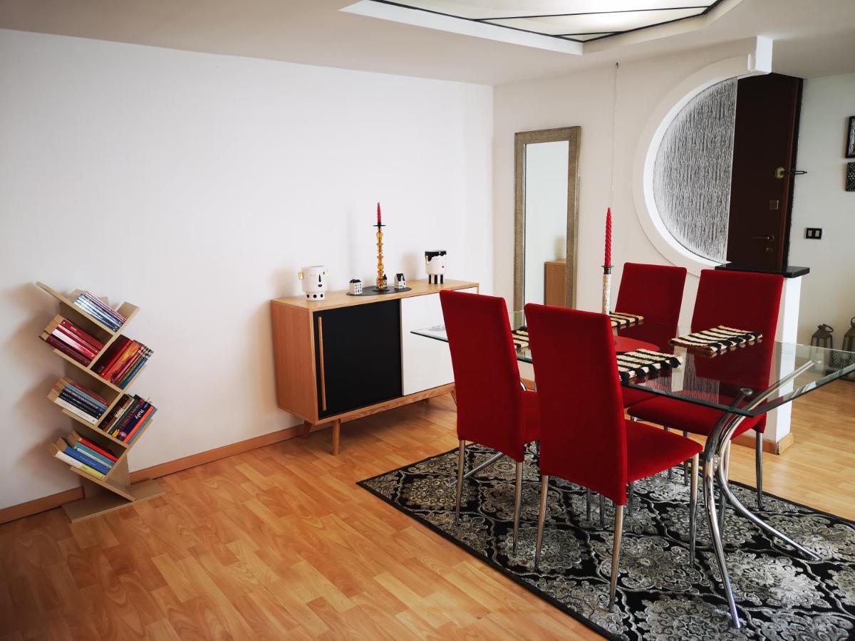 Corte Lambruschini Central Apartment With Free Covered Parking Genoa Bagian luar foto