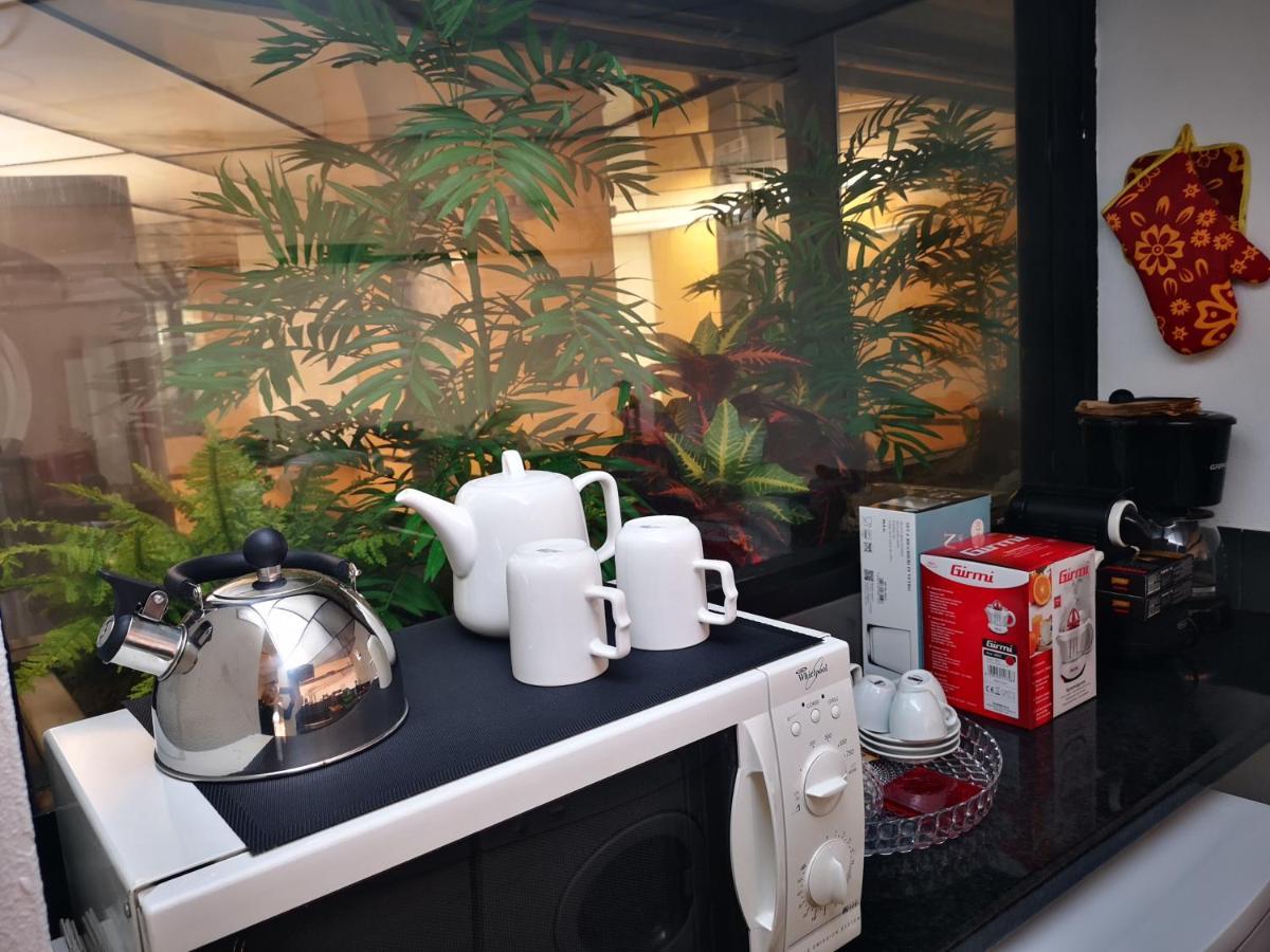 Corte Lambruschini Central Apartment With Free Covered Parking Genoa Bagian luar foto