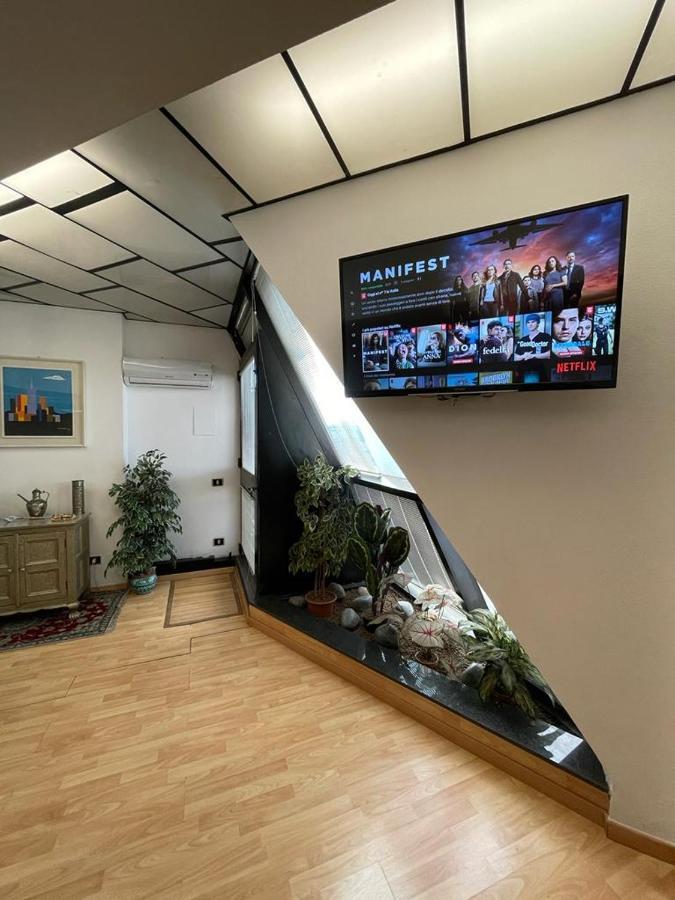 Corte Lambruschini Central Apartment With Free Covered Parking Genoa Bagian luar foto