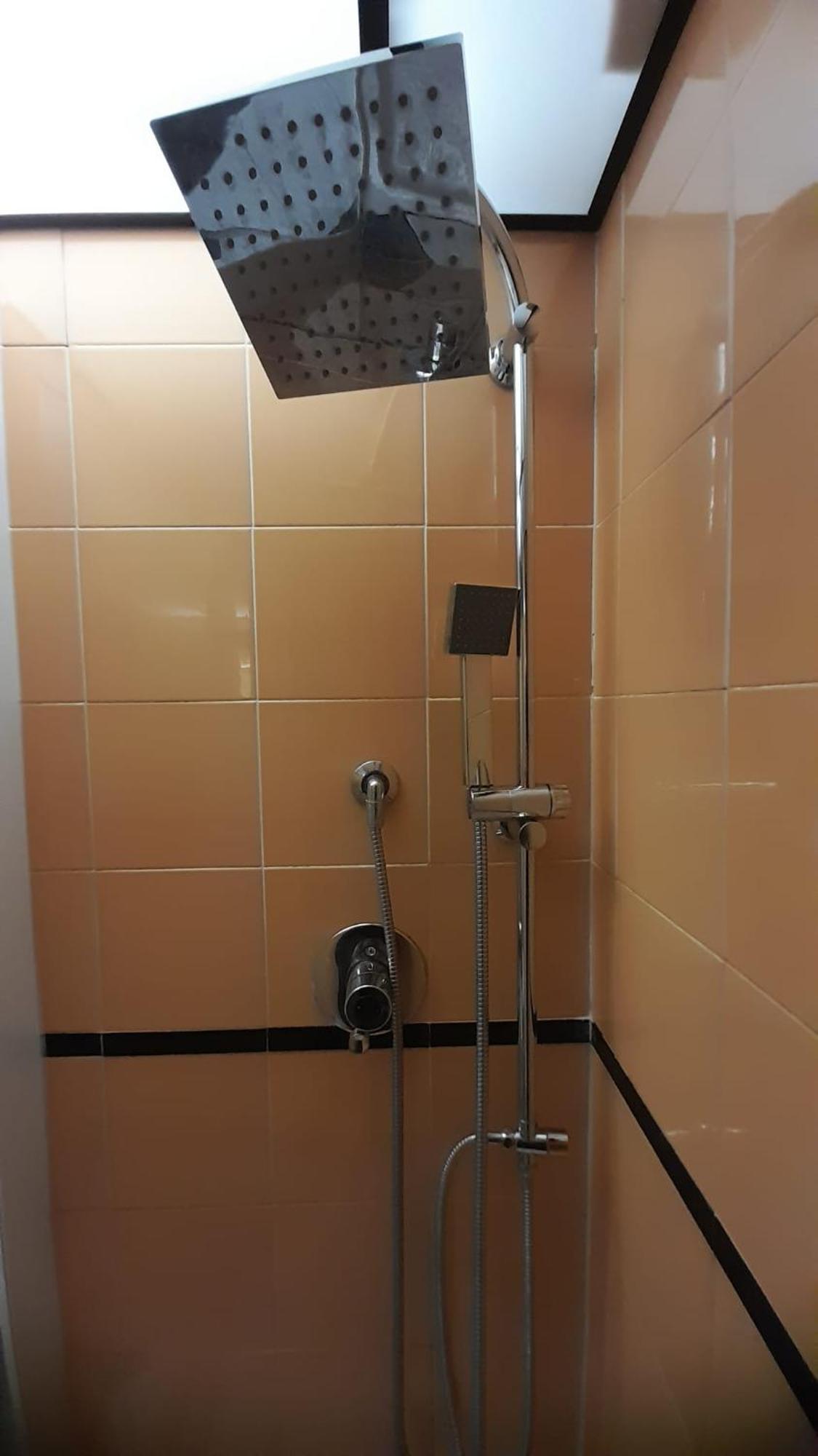 Corte Lambruschini Central Apartment With Free Covered Parking Genoa Bagian luar foto
