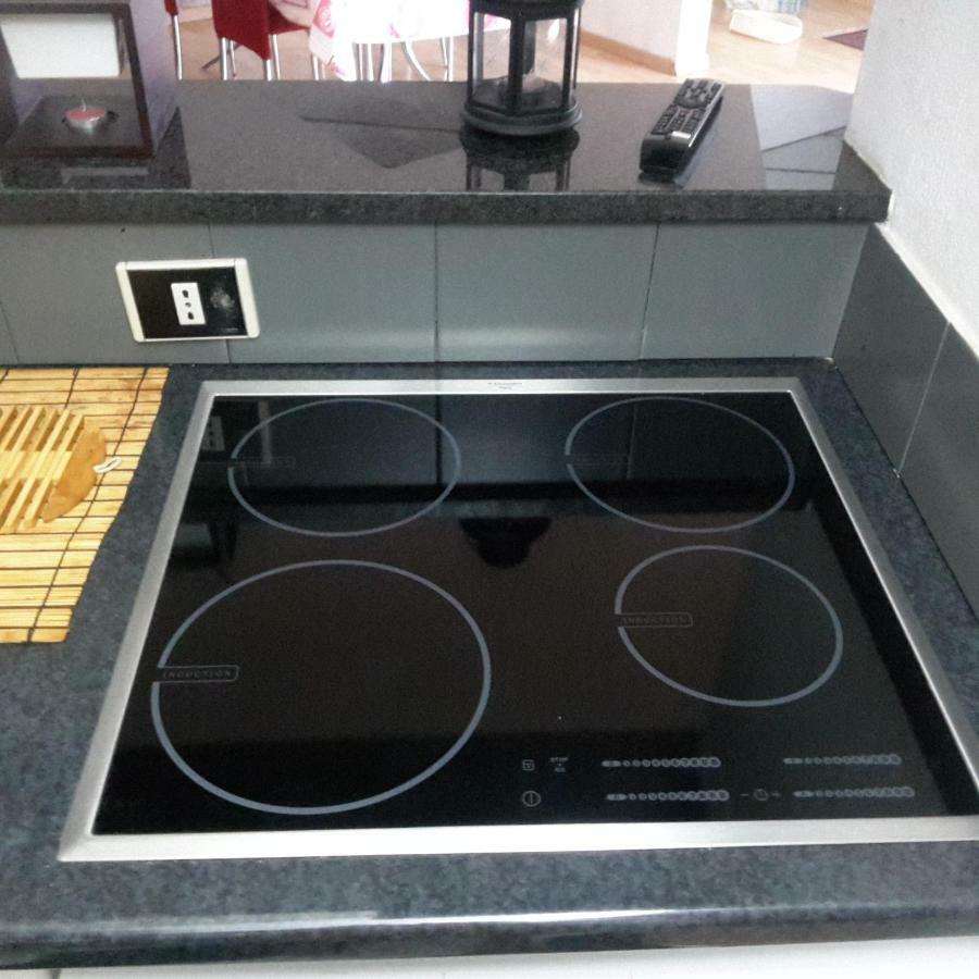 Corte Lambruschini Central Apartment With Free Covered Parking Genoa Bagian luar foto