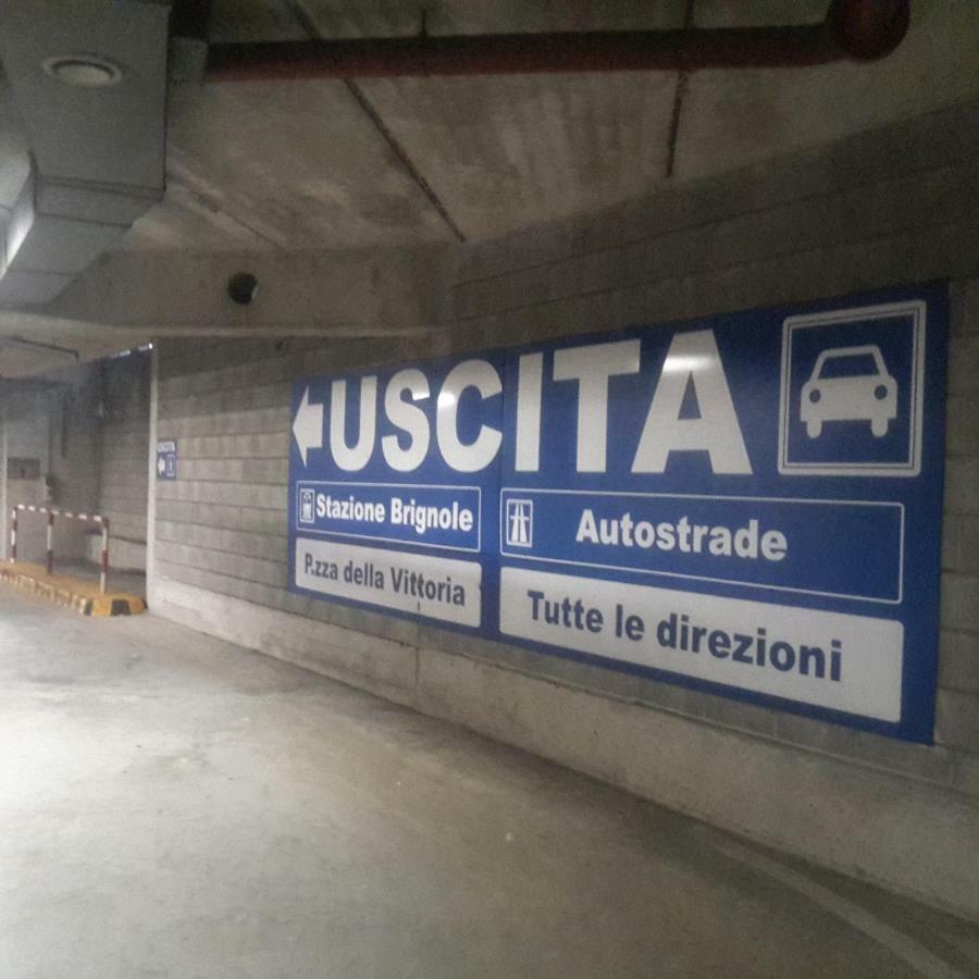 Corte Lambruschini Central Apartment With Free Covered Parking Genoa Bagian luar foto